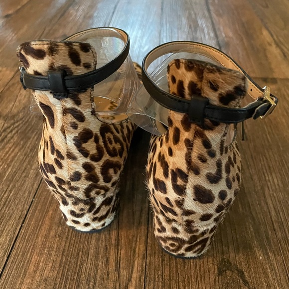 Sam Edelman leopard print cowhide shoes with ankle and front strap, size 7 - Picture 3 of 5